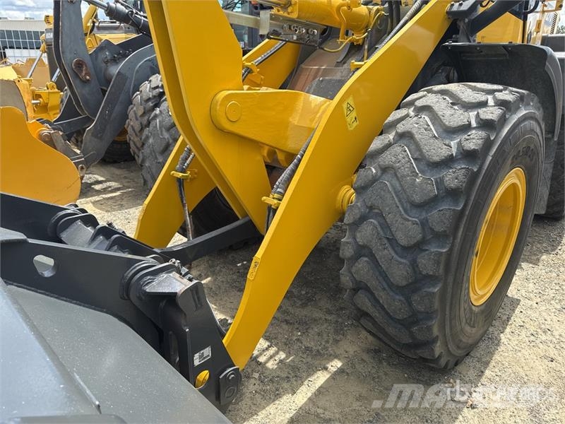 Komatsu WA270-8 Wheel Loader ホイールローダー・タイヤショベル