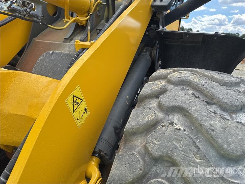 Komatsu WA270-8 Wheel Loader ホイールローダー・タイヤショベル