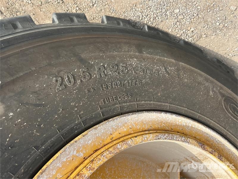 Komatsu WA270-8 Wheel Loader Hjullastare