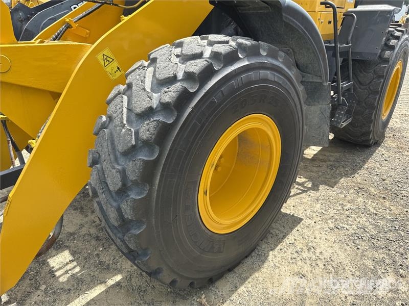 Komatsu WA270-8 Wheel Loader ホイールローダー・タイヤショベル