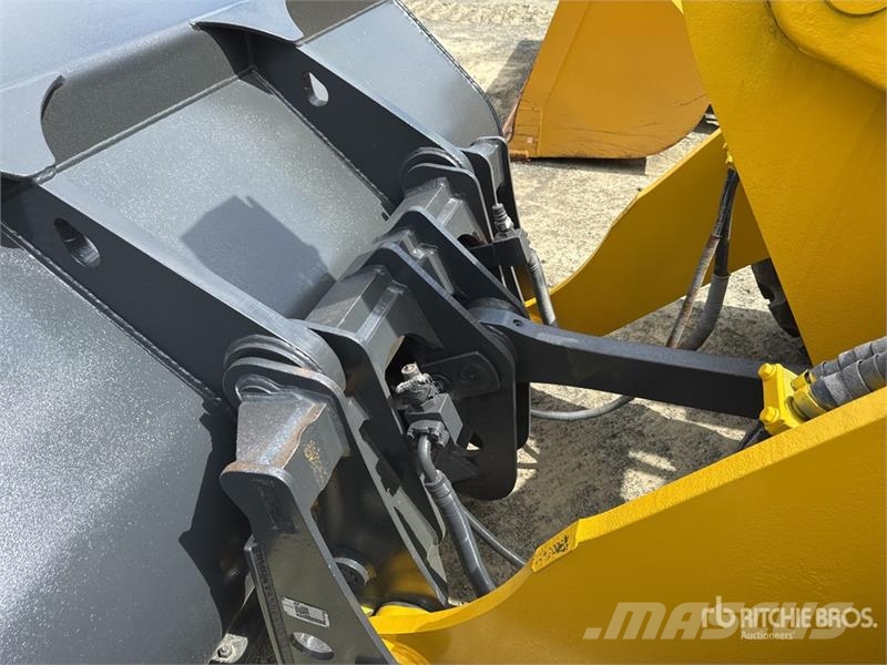 Komatsu WA270-8 Wheel Loader ホイールローダー・タイヤショベル