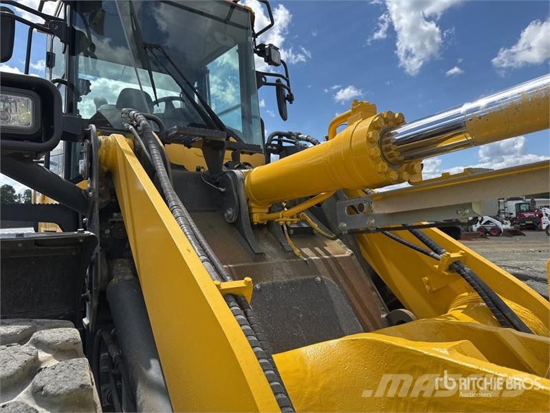Komatsu WA270-8 Wheel Loader ホイールローダー・タイヤショベル