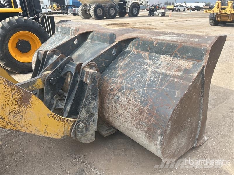 Komatsu WA270-8 Wheel Loader Hjullastare
