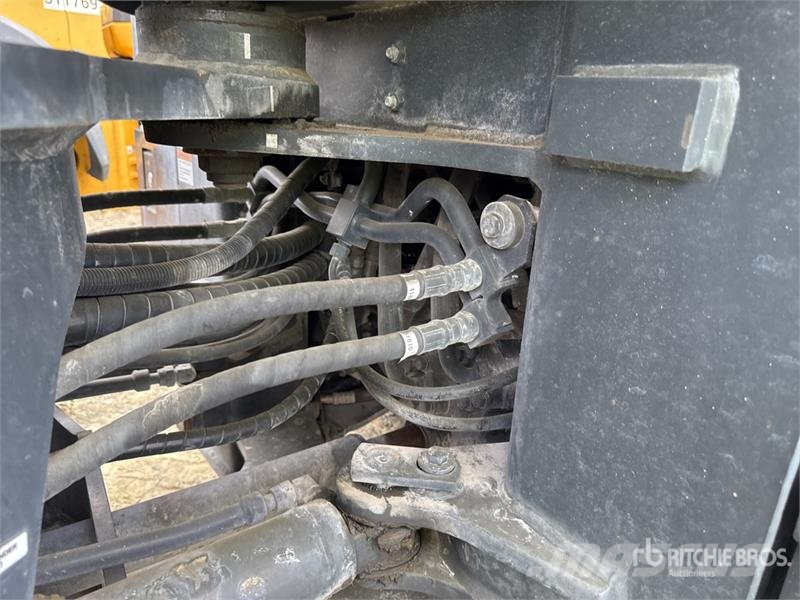 Komatsu WA270-8 Wheel Loader ホイールローダー・タイヤショベル