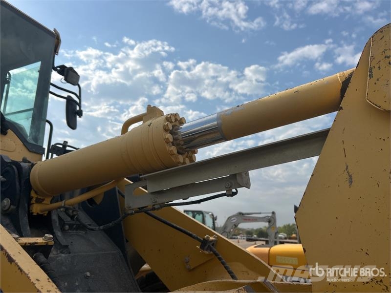 Komatsu WA270-8 Wheel Loader Hjullastare