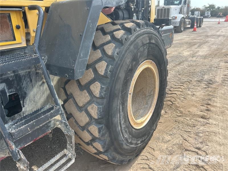 Komatsu WA270-8 Wheel Loader Hjullastare