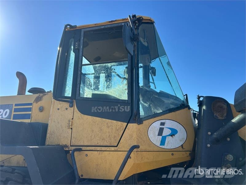 Komatsu WA320-7 لوادر بعجل