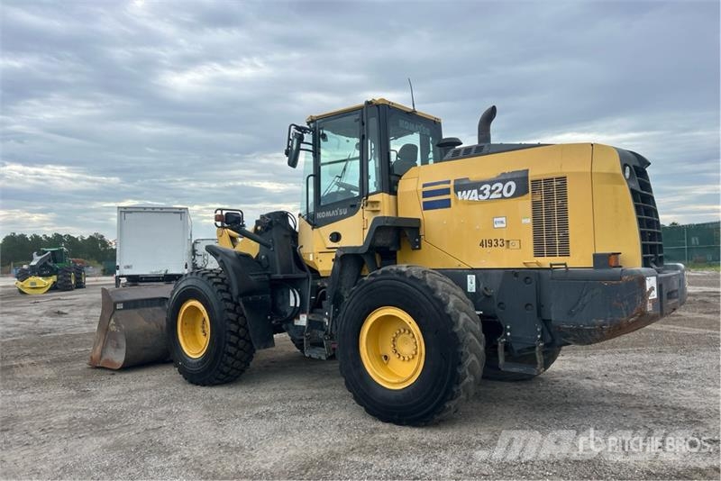 Komatsu WA320-8 Wheel Loader Chargeuse sur pneus