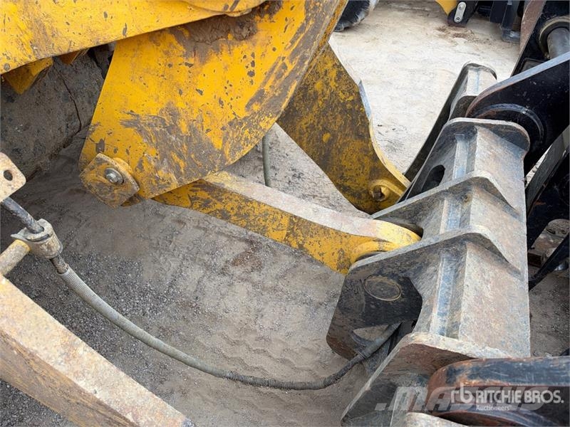 Komatsu WA320-8 Wheel Loader Radlader