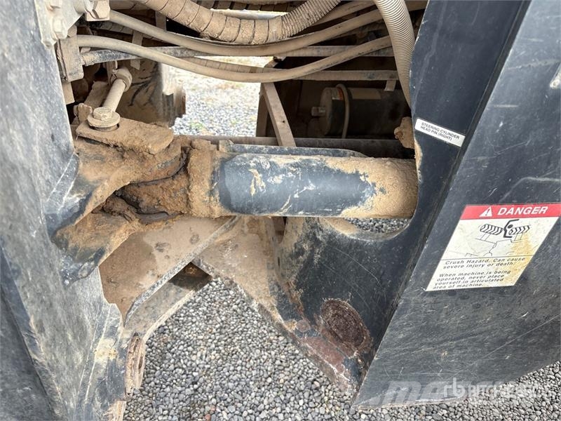 Komatsu WA320-8 Wheel Loader Kolesni nakladalci