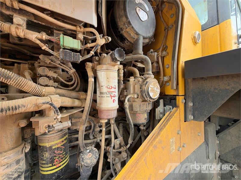 Komatsu WA320-8 Wheel Loader Radlader
