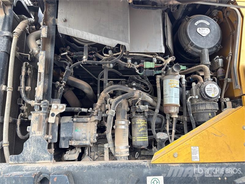 Komatsu WA320-8 Wheel Loader Kolesni nakladalci