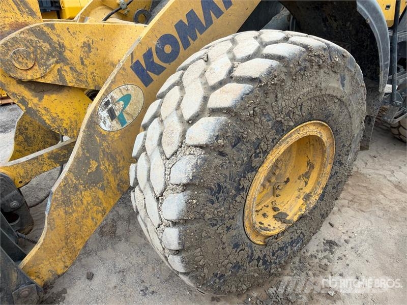 Komatsu WA320-8 Wheel Loader Radlader