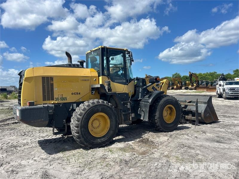 Komatsu WA320-8 Wheel Loader Chargeuse sur pneus