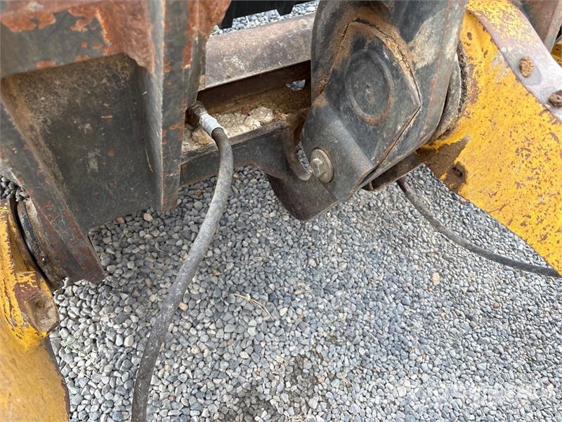 Komatsu WA320-8 Wheel Loader Kolesni nakladalci