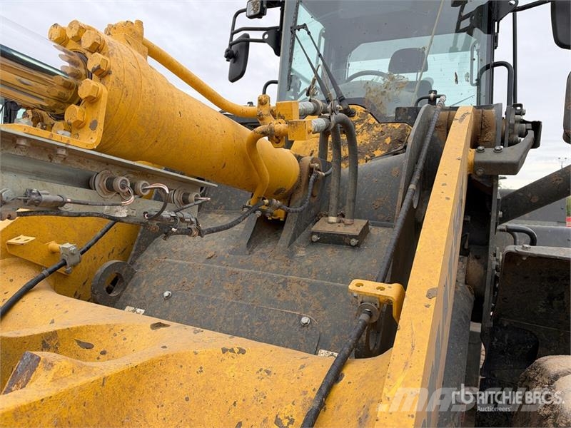 Komatsu WA320-8 Wheel Loader Radlader