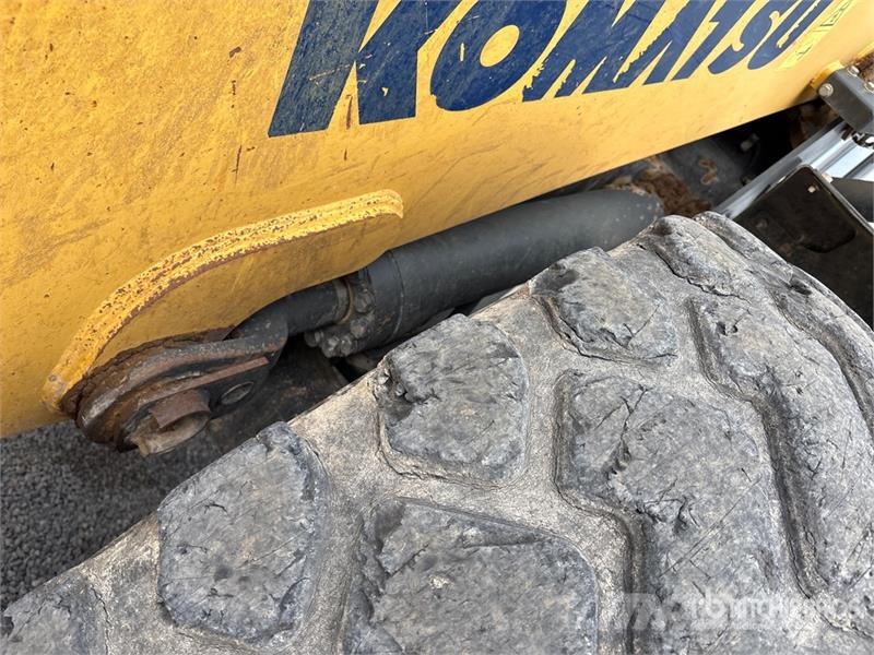 Komatsu WA320-8 Wheel Loader Kolesni nakladalci