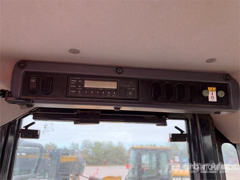 Komatsu WA320-8 Wheel Loader Radlader