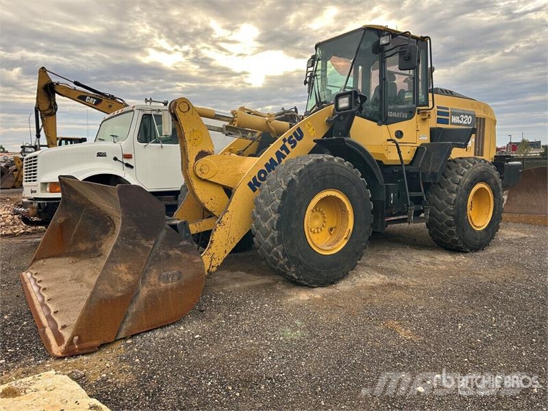 Komatsu WA320-8 Wheel Loader Chargeuse sur pneus