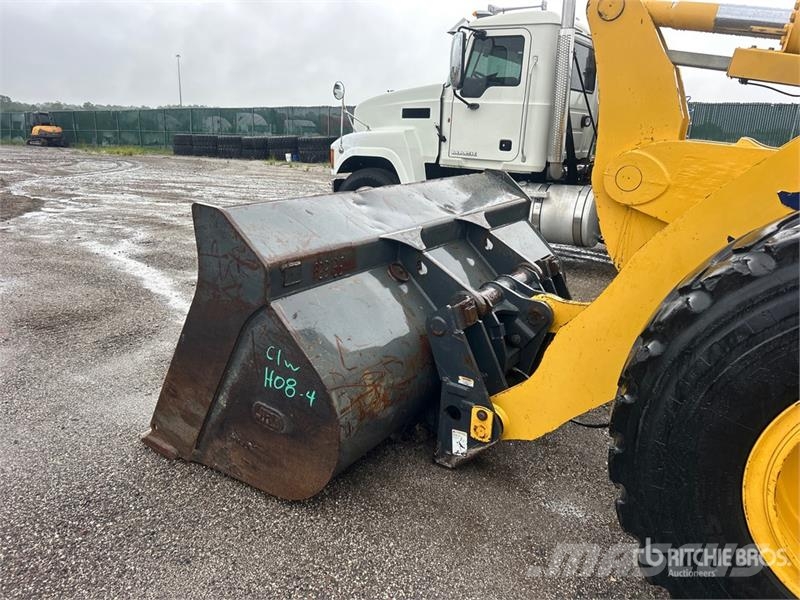 Komatsu WA320-8 Wheel Loader 휠로우더