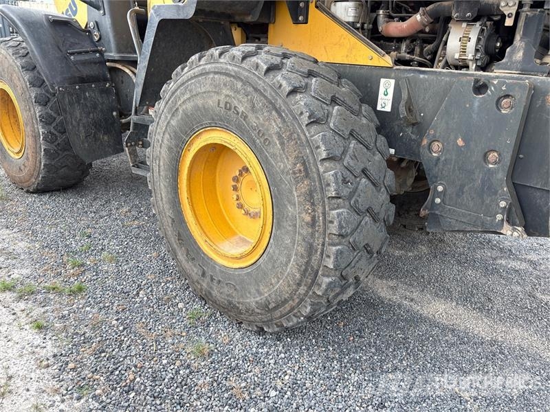 Komatsu WA320-8 Wheel Loader Kolesni nakladalci