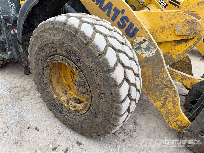 Komatsu WA320-8 Wheel Loader Radlader