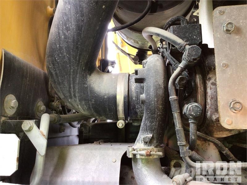 Komatsu WA380-7 Pale gommate