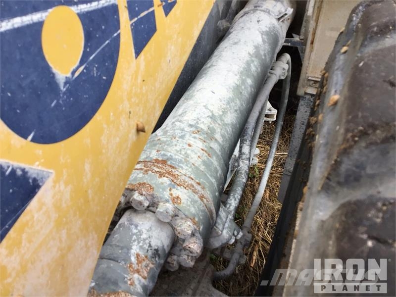 Komatsu WA380-7 Pale gommate