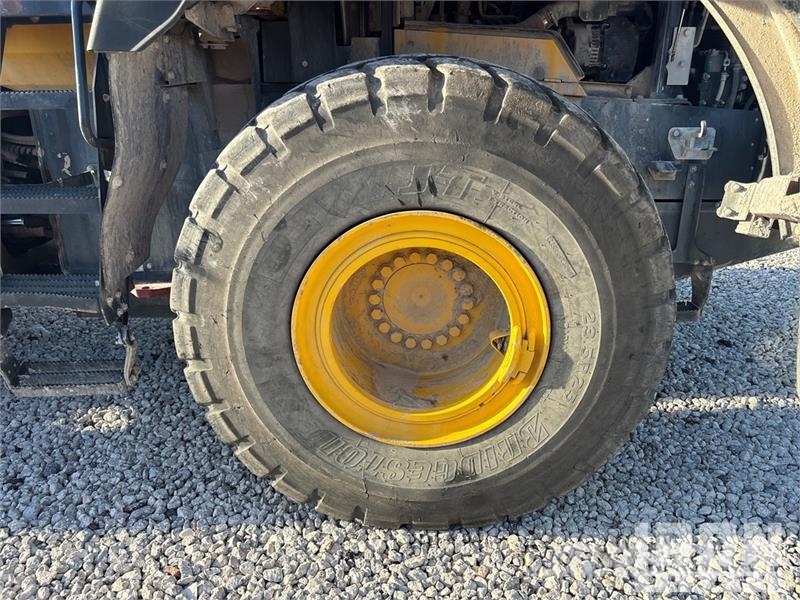 Komatsu WA380-8 Hjullastare