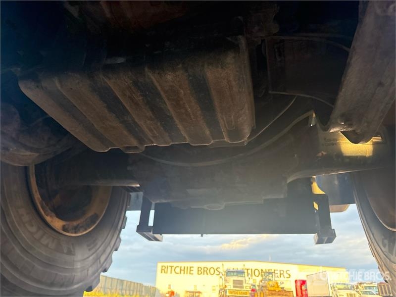 Komatsu WA380-8 Wheel Loader Rataslaadurid