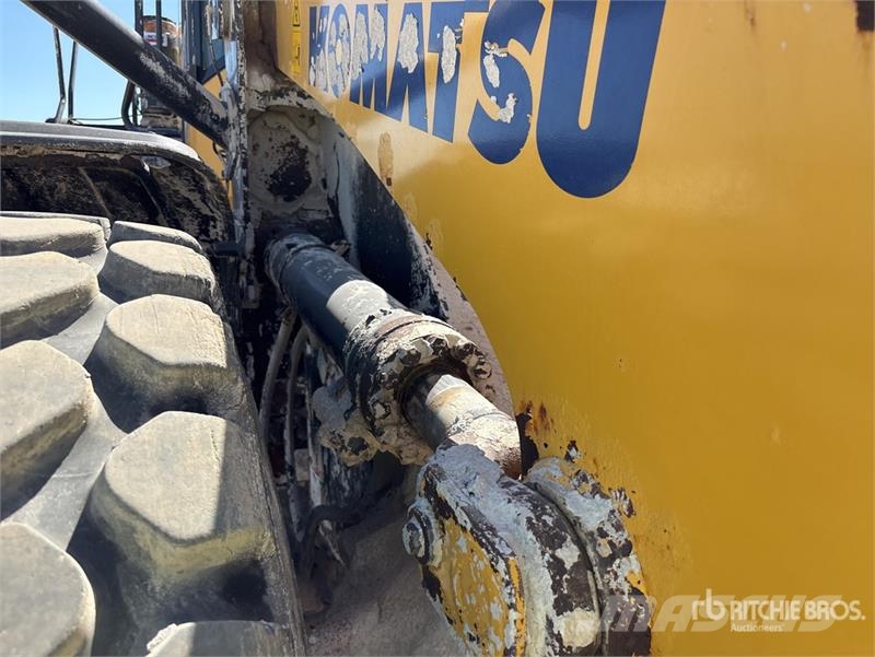 Komatsu WA380-8 Wheel Loader Tekerlekli yükleyiciler