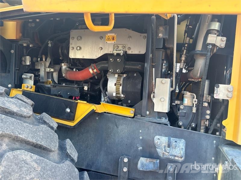Komatsu WA380-8 Wheel Loader Rataslaadurid