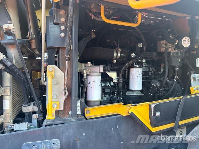 Komatsu WA380-8 Wheel Loader Rataslaadurid