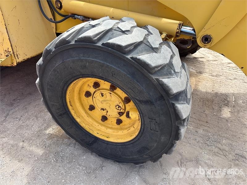 Komatsu WB140 Retroescavadeiras