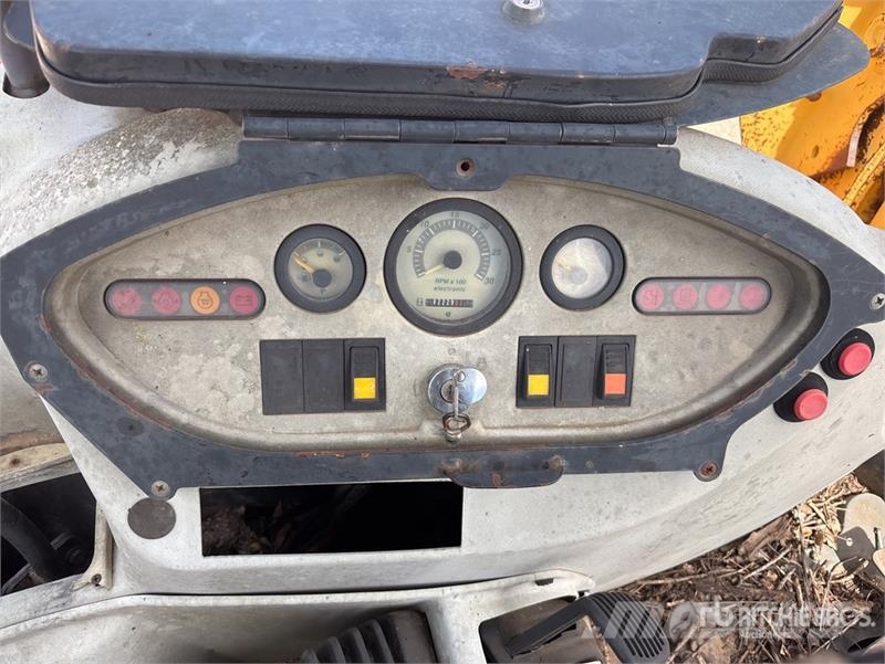 Komatsu WB140 Retroescavadeiras