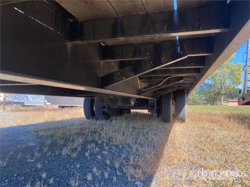 Kraftsman HP-40 30 ft T/A Equipment Trailer Prikolice za prevoz vozil