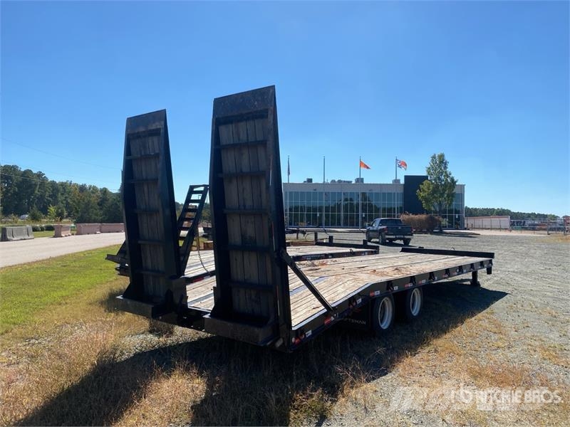 Kraftsman HP-40 30 ft T/A Equipment Trailer Prikolice za prevoz vozil
