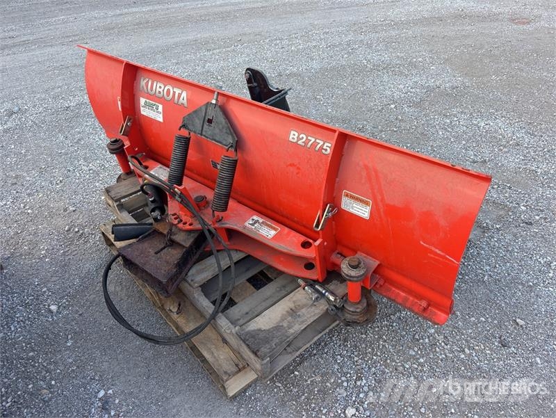 Kubota B2775 72 in Front Mount Angle Tractor Dozer Outros acessórios de tractores