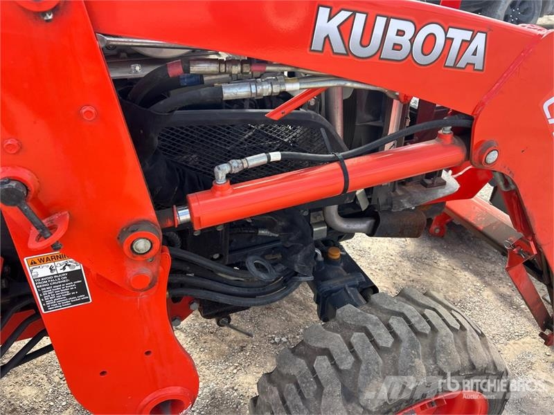 Kubota B3350HSD Taajamatraktorit
