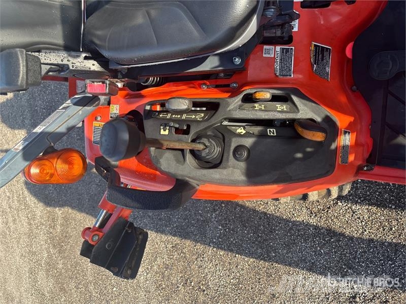 Kubota BX23S 4WD Utility Tractor Tractores compactos