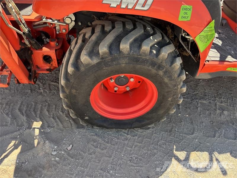 Kubota BX23SLB-R 4WD Utility Tractor Kompakttraktorer
