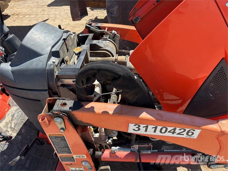 Kubota BX23SLB-R 4WD Utility Tractor Kompakttraktorer