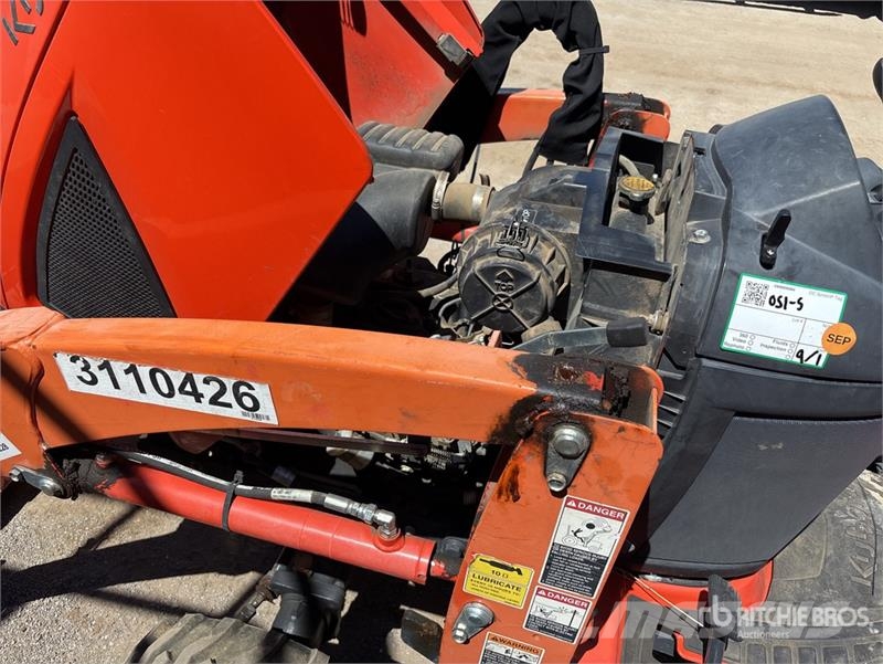 Kubota BX23SLB-R 4WD Utility Tractor Kompakttraktorer
