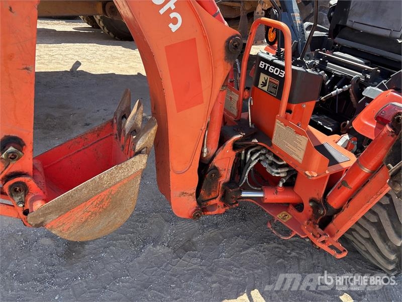 Kubota BX23SLB-R 4WD Utility Tractor Kompakttraktorer