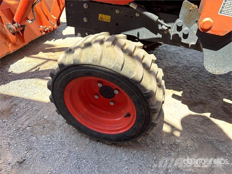 Kubota BX23SLB-R 4WD Utility Tractor Kompakttraktorer