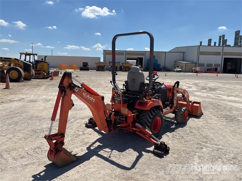 Kubota BX23SLB-R 4WD Utility Tractor Kompakttraktorer
