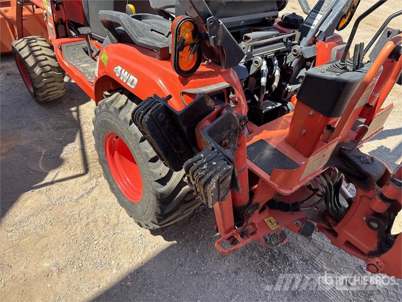 Kubota BX23SLB-R 4WD Utility Tractor Kompakttraktorer