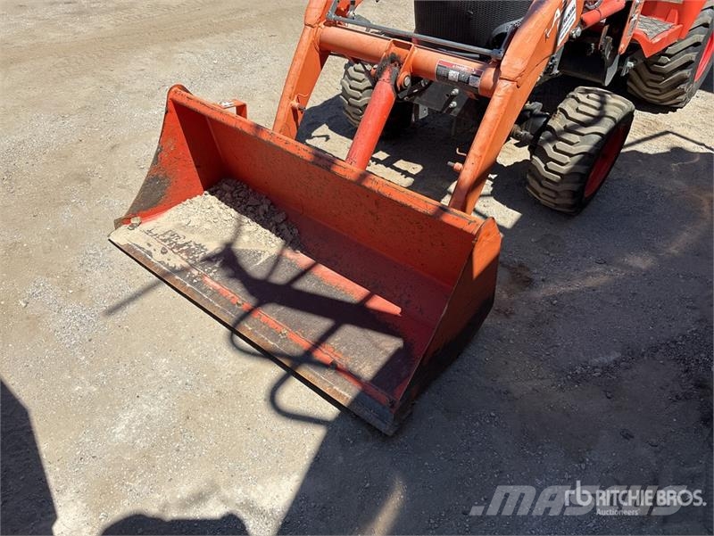 Kubota BX23SLB-R 4WD Utility Tractor Kompakttraktorer