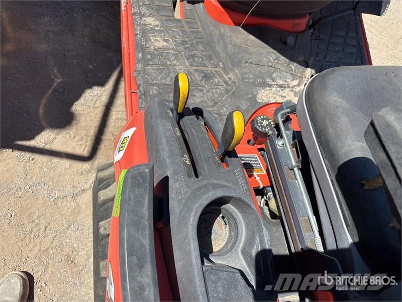 Kubota BX23SLB-R 4WD Utility Tractor Kompakttraktorer