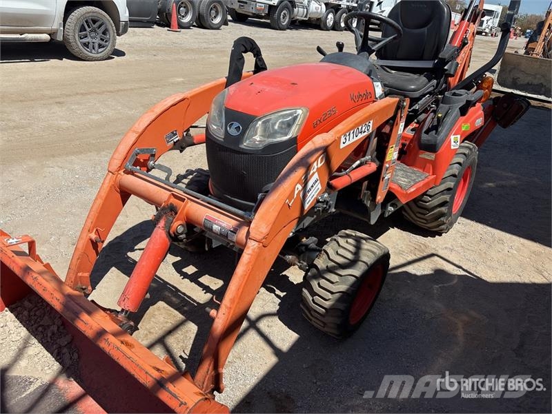 Kubota BX23SLB-R 4WD Utility Tractor Kompakttraktorer